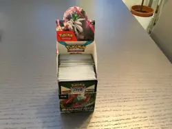 Pokemon Paradox Rift Common & Uncommon Bulk Bundle with 5 Code Cards - Image 1