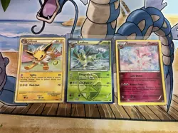 Pokemon Vaporeon, Jolteon, Leafeon, Sylveon Non Holo Card Lot - Image 1