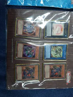Yugioh 25th Anniversary Metal Pin Set Blue And Brown Blue Eyes-Chaos Emperor - Image 3