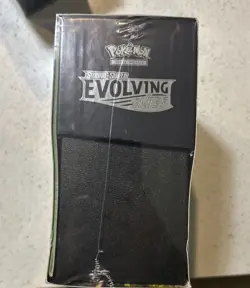 Pokemon TCG Sword and Shield Evolving Skies ETB Elite Trainer Box FACTORY SEALED - Image 4