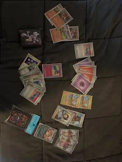 Pokemon TCG Scorching Charizard Playmat + Box + Playing Deck + LOT OF CARDS - Image 5
