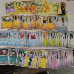 Huge Pokemon Card 400+ Lot, Vintage to Current! Deltas, Holos, no duplicates! - Image 4