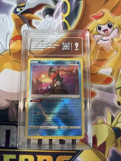 Pokemon TCG Radiant Greninja Astral Radiance Holo Card 046/189 Mint 9 - Image 1