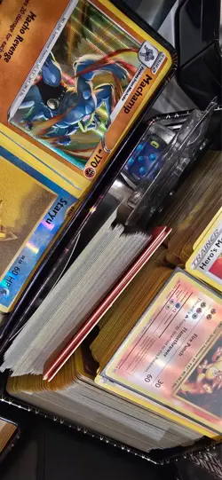 Huge Pokemon Cards Lot, Holos, Full Art & More over 2000 - Image 4