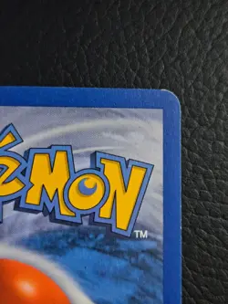 Umbreon - Vintage Pokemon e-Card Skyridge Reverse Holographic Rare 32/144 - Image 5