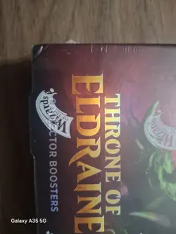 Magic the Gathering Throne of Eldraine Collector Booster Box NEW SEALED- English - Image 2