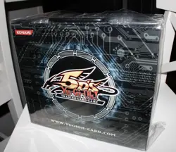 Yu-Gi-Oh! 5d's logo Carrying Card/Deck Case 2008 with Divider Konami SEALED - Image 2
