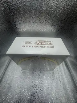 Pokemon TCG Sword & Shield Brilliant Stars Elite Trainer Box 820650850127 - Image 5