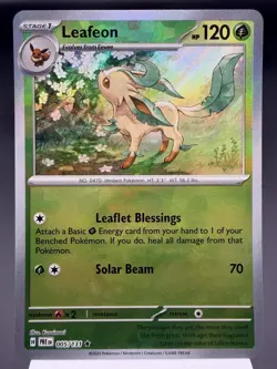 Leafeon 005/121 - Pokeball Reverse Holo - Prismatic Evolutions Pokemon Card NM - Image 1