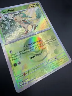 Leafeon 005/121 - Pokeball Reverse Holo - Prismatic Evolutions Pokemon Card NM - Image 3