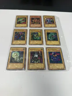 yu gi oh TCG LOT OF 151 Cards 1st Edition 1996 Vintage Konami - Image 5