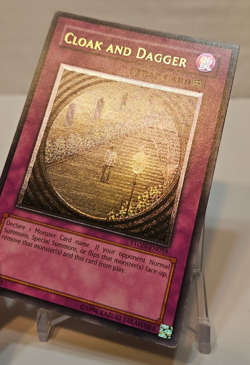 Ultimate Rare Cloak and Dagger STON-EN059 Unlimited Yugioh 1078 - Image 3