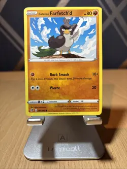 Galarian Farfetch’d Rebel Clash Pokemon Card 094/192 Rare - NEAR MINT - Image 1