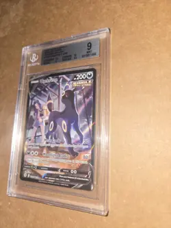 Pokemon TCG Umbreon V TG22/TG30 Trainer Gallery Brilliant Stars BGS 9 - Image 2