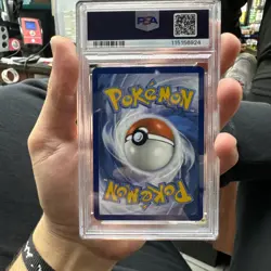 2025 POKEMON PRE EN-PRISMATIC EVOLUTIONS POKEMON DAY 2025 #074 EEVEE PSA 10 - Image 2