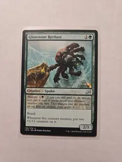 Glowstone Recluse - Ikoria: Lair of Behemoths - LP - Uncommon - Creature - Image 1