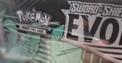 Pokemon TCG 1x Evolving Skies Elite Trainer Boxes ETB Factory Sealed Box damage - Image 4