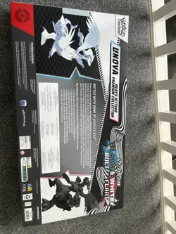 Pokemon TCG Black Bolt & White Flare Unova Heavy Hitters Premium Collection - Image 2
