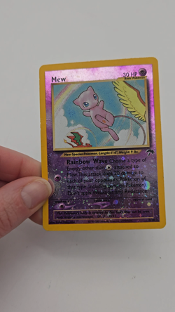 Mew Southern Island Reverse Holo 1/18 Pokemon TCG Card 30HP - Image 2