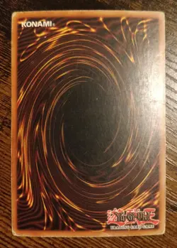 Yu-Gi-Oh TCG Blue-Eyes White Dragon Unlimited Edition SDK-E001 Ultra Rare MP - Image 2