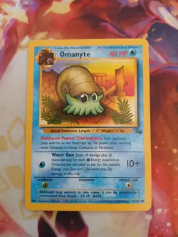 Pokemon TCG Omanyte Fossil Unlimited Common Card 52/62 - Image 1
