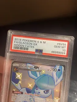 2019 Pokemon Hidden Fates SHINY GLACEON GX SV55/SV94 PSA 10 GEM MINT - Image 2