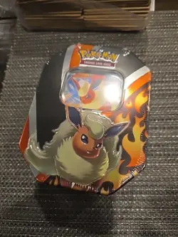 Pokemon Evolving Skies Tin Flareon V 2021 TCG Game Sealed 820650809057 - Image 1