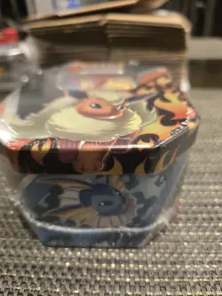 Pokemon Evolving Skies Tin Flareon V 2021 TCG Game Sealed 820650809057 - Image 4