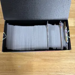 Pokemon Cards Bulk Lot Over 600!!! No Energy!! Box Included - Image 2