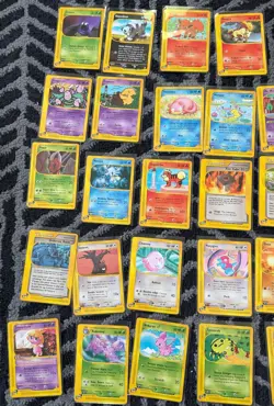 Pokemon TCG Aquapolis Bulk Lot 41 Vintage Cards Commons/Uncommons/Rares LP/NM - Image 2