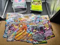 Pokemon TCG Mixed Bundle Job Lot of 700 Cards including Holos, ReverseHolos, EXs - Image 3