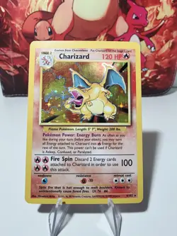 Pokemon TCG Charizard 4/102 Base Set Unlimited Holo Rare - Image 3