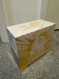 Pokemon Centre Brilliant Stars Elite Trainer Box with acrylic case -sealed - Image 3