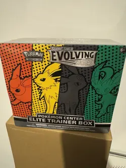 Pokemon Center Evolving Skies Elite Trainer Box In Acrylic Case - Image 3