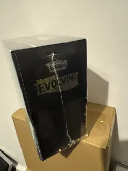 Pokemon Center Evolving Skies Elite Trainer Box In Acrylic Case - Image 4