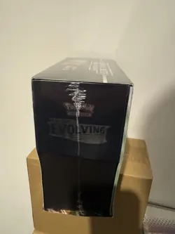 Evolving Skies Vaporeon Pokemon Center Elite Trainer Box in Acrylic Case - Image 4