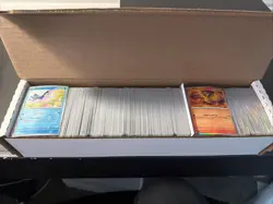 Lot Of 800 Holo Pokemon Cards - Image 1