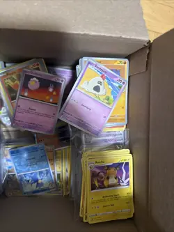 1000 Pokemon Cards | Bulk Lot - Halo, Rares,Commons and Uncommons No Energies! - Image 1