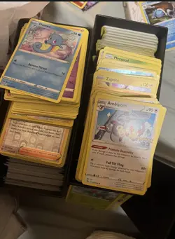 1000 Pokemon Cards | Bulk Lot - Halo, Rares,Commons and Uncommons No Energies! - Image 3