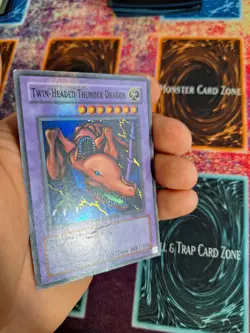 Yu-Gi-Oh! Twin-Headed Thunder Dragon MRD-120 Super Rare OG Unlimited MP - Image 4