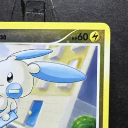 Minun Reverse Foil Pokemon Diamond & Pearl Secret Wonders #32 2007 MP - Image 3