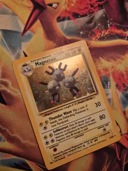 Magneton Holo Rare Pokemon Card, Base Set, 9/102 - Image 3