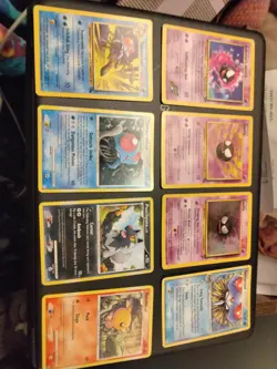 pokemon assorted lot of 50 single cards - Image 1