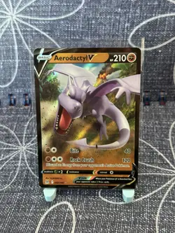 Aerodactyl V 092/196 | Ultra Rare | NM/M | Lost Origin | Pokemon TCG - Image 1