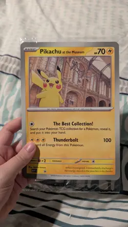 Pokemon x Natural History Museum Promo - Pikachu At The Museum JUMBO card - Image 1