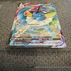 Pokemon TCG Vaporeon VMAX Evolving Skies Holo Ultra Rare Card 030/203 - Image 5