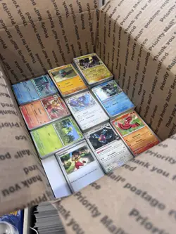 🔥 17lbs 4200+ UNSEARCHED Pokemon Bulk Lot! Some Holos & Vintage Cards LP/NM ✨ - Image 3