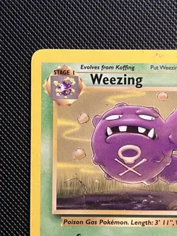 Weezing 45/62 - Fossil Set - Unlimited Uncommon Pokemon Card - Light Play - Image 2