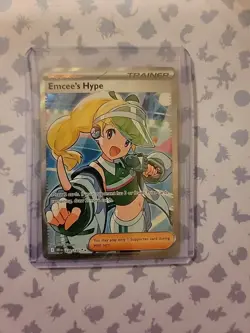 Emcee's Hype 220/182 Sv10: Destined Rivals Holo Card NM Condition - Image 3