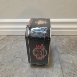 Yu-Gi-Oh Cards - 2004 Collectors Tin - BLADE KNIGHT - New Factory Sealed - Image 4